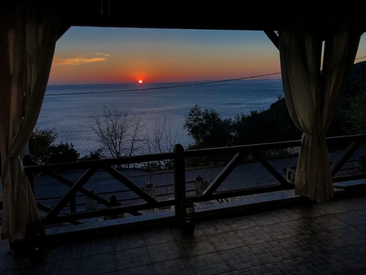 Вілла House Of The Rising Sun Хорефто Екстер'єр фото